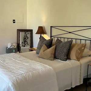 Cerca De Aeropuerto , Bleseed House Apartamento Monte Adentro (Santo Domingo)